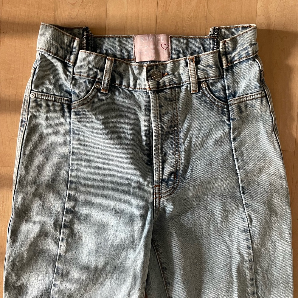 REVICE JEANS